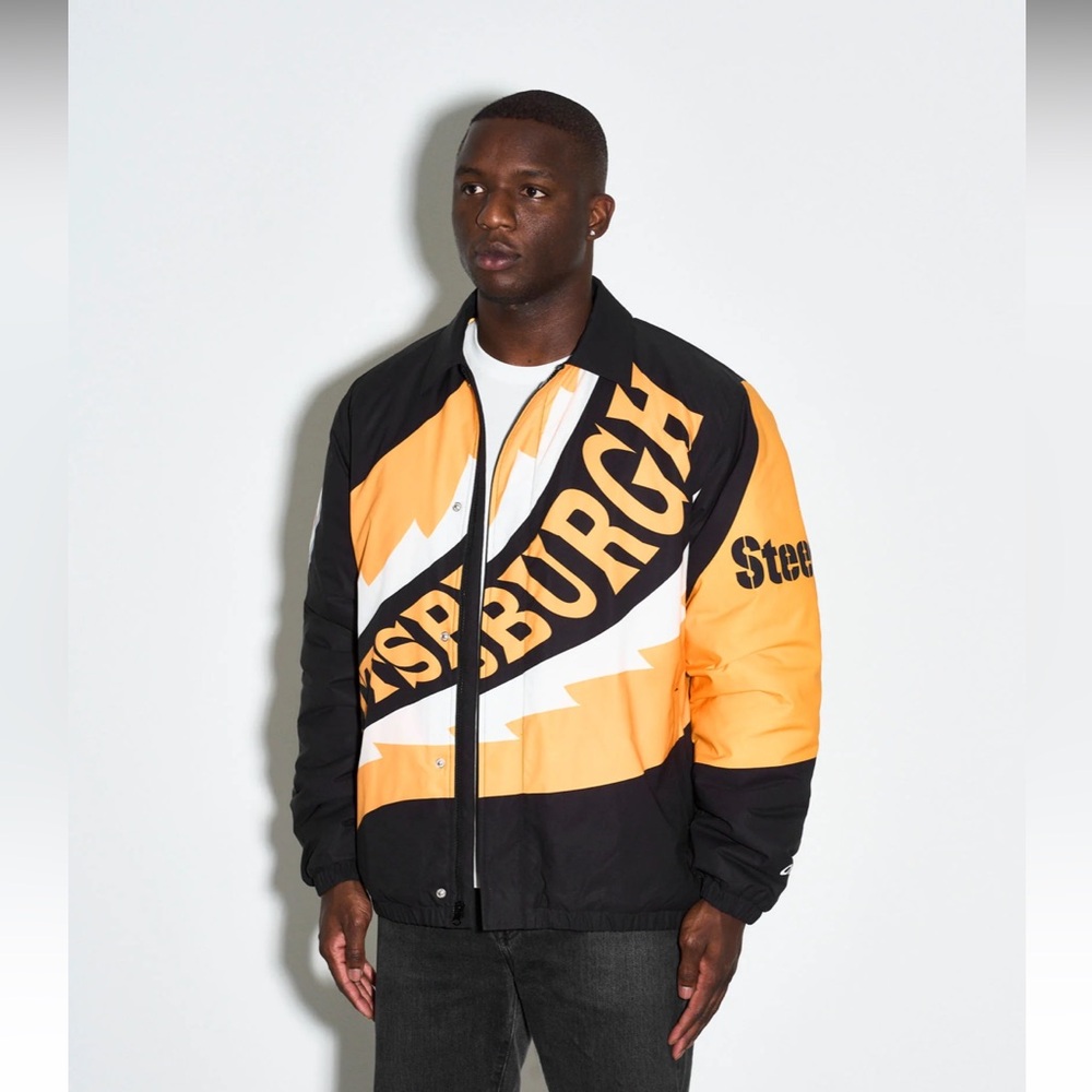 NFL Pittsburgh Steelers Saw Blade Quilted Puffer Jacket (New with Tags!)